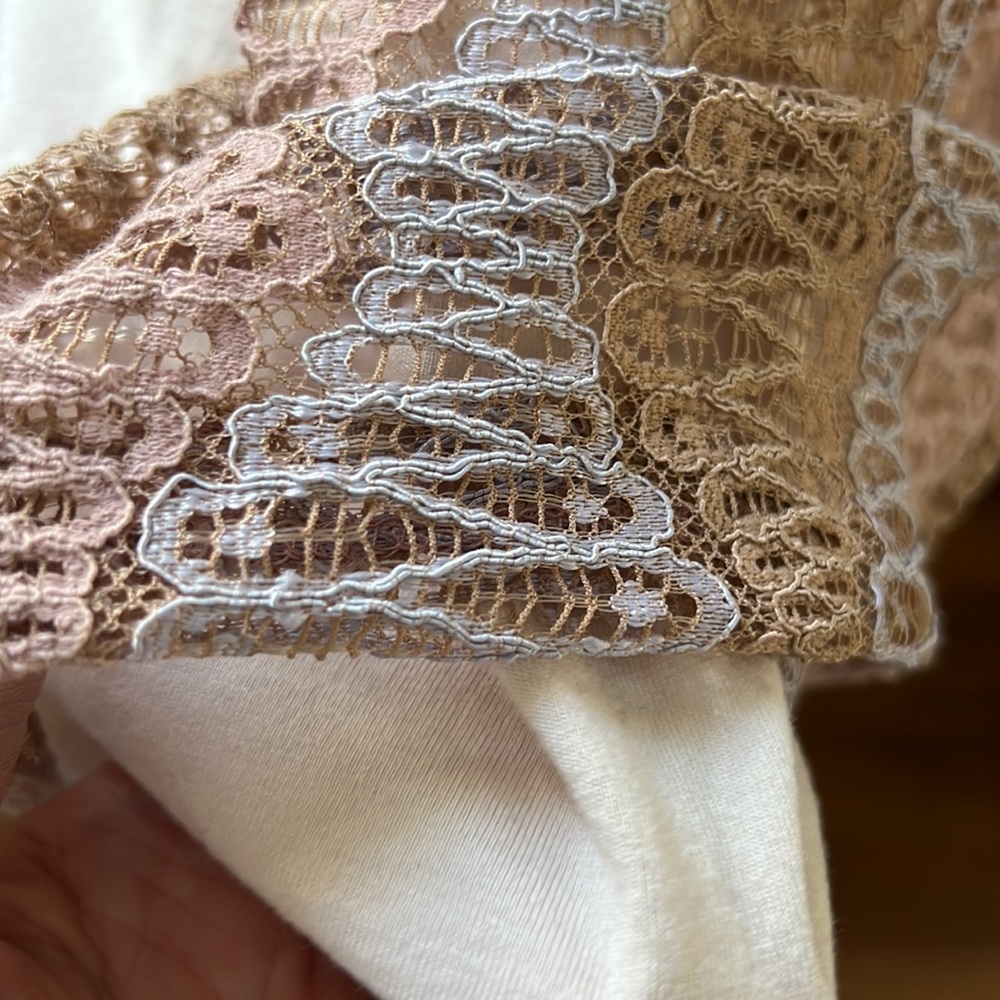 Logo Tunic - image 3